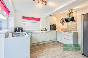 Photo 32- click for photo gallery